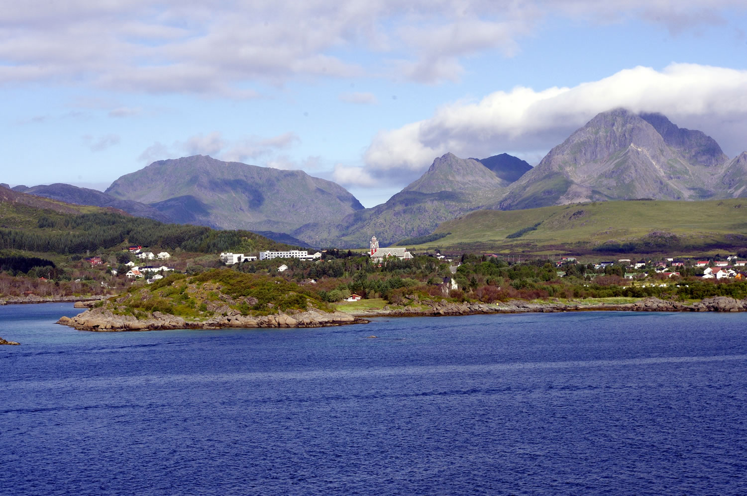 Lofoton Island Leknes